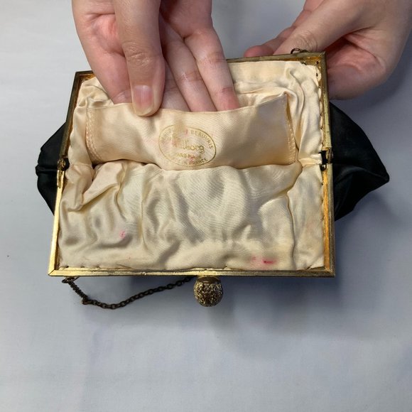 Vintage Embroidered Bag - Picture 2 of 3